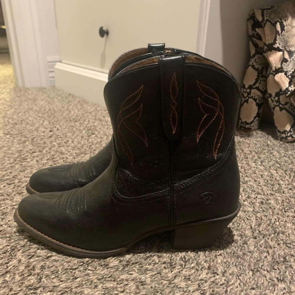 Ariat Booties